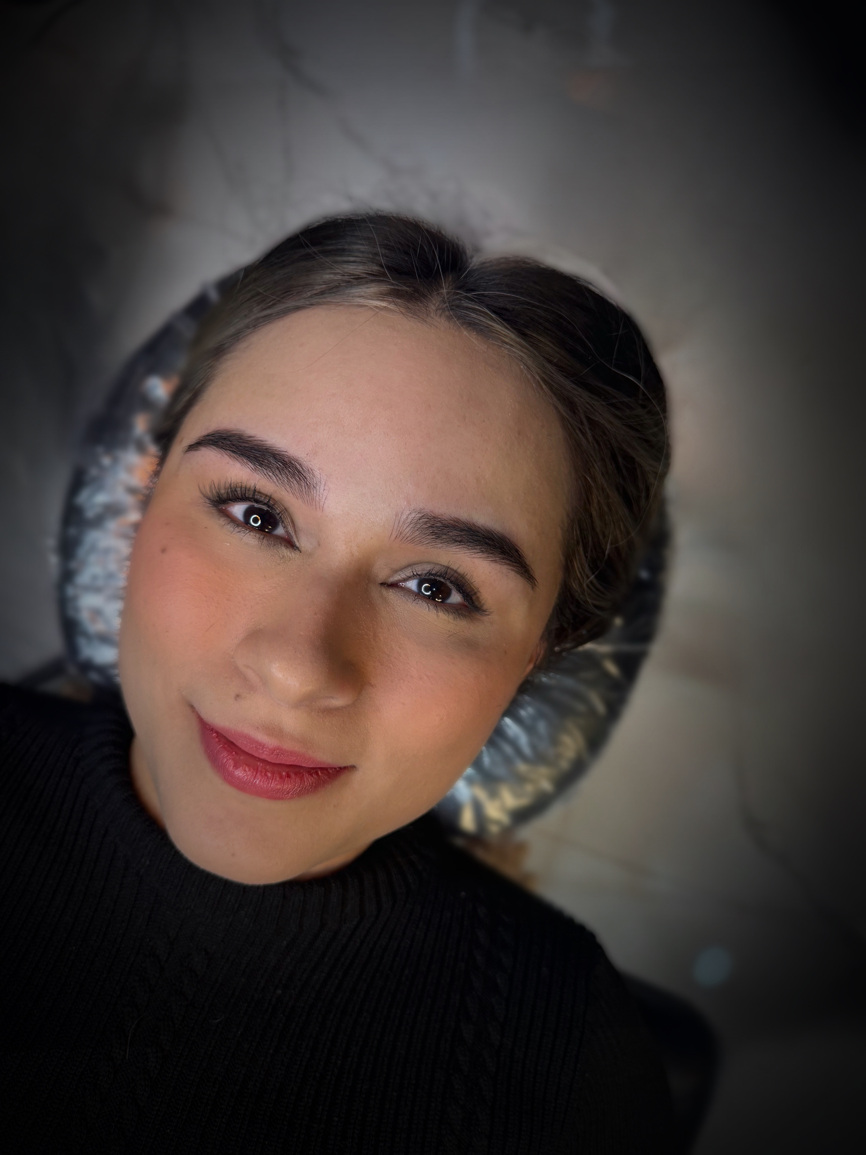 Cejas Frida Brows espesas naturales Monterrey · M Belart Studio
